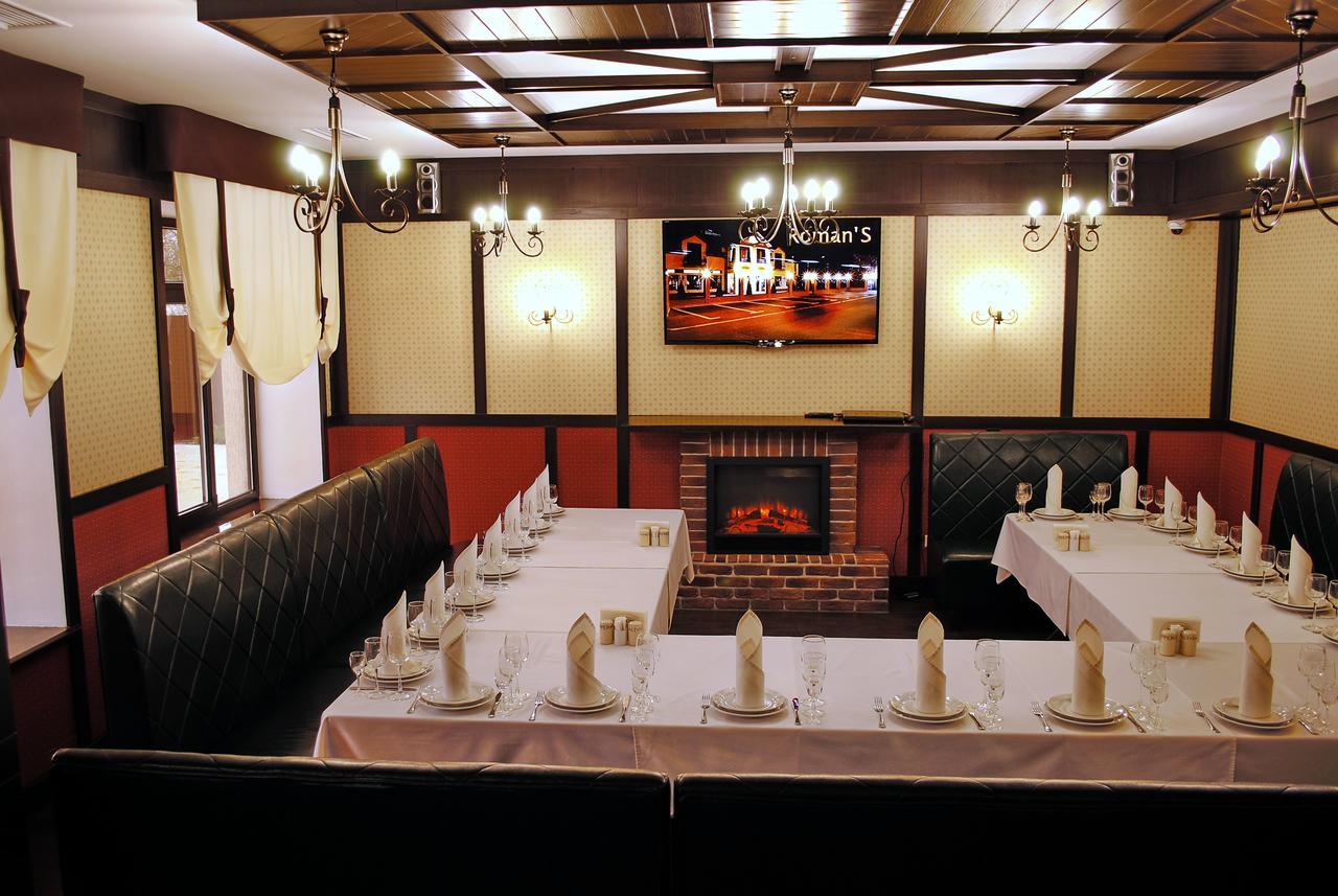 Hotel Restaurant Complex Roman'S Vishenki (Kiev) Exterior foto